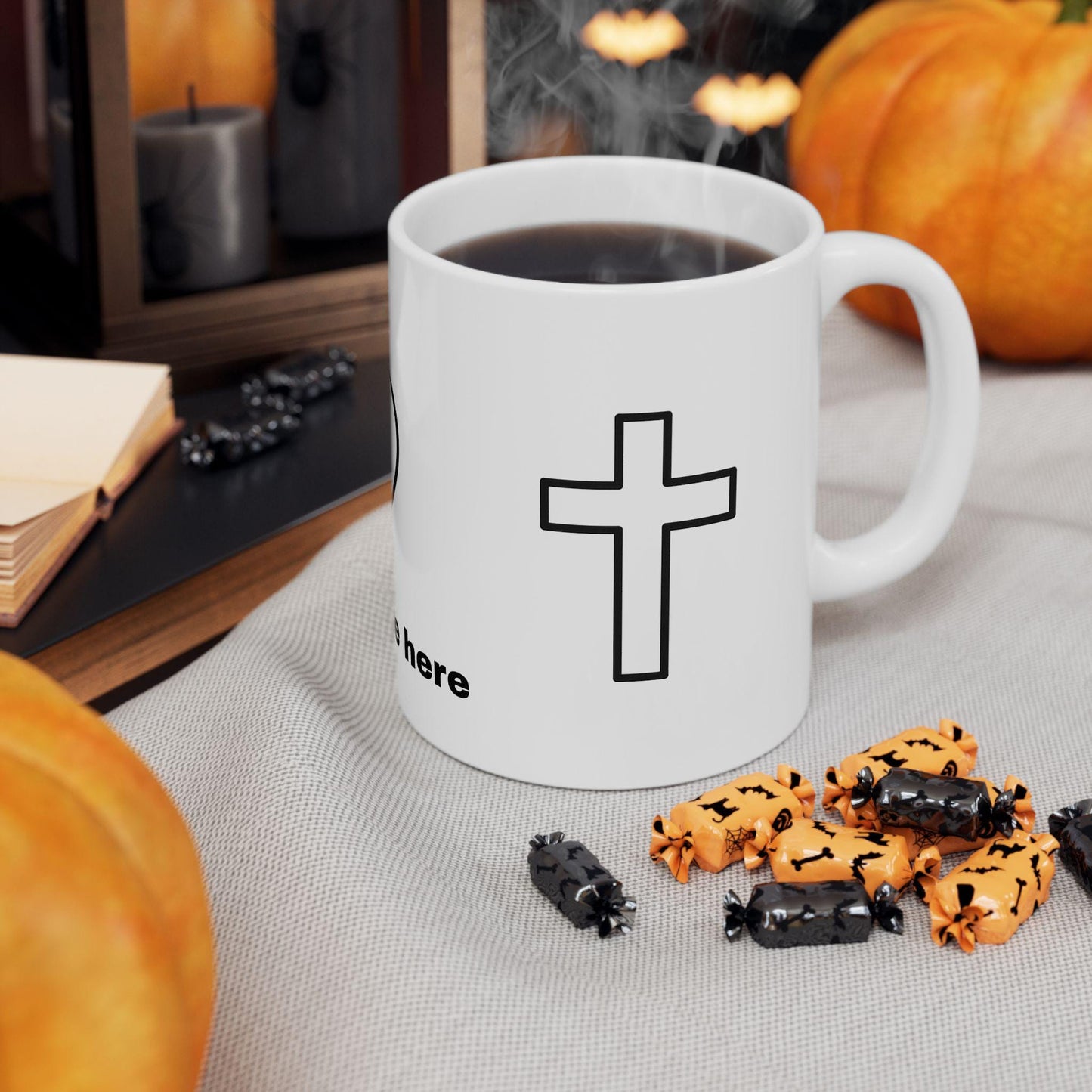 Mug chrétien personnalisable – Cœur et Croix, céramique brillante 11oz/15oz, micro-ondes & lave-vaisselle