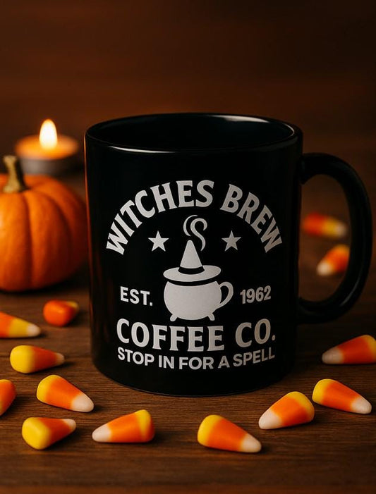 La tasse Witches Brew—cocooning et frissons, à parts égales. 330ml / 440ml - 11oz / 15oz