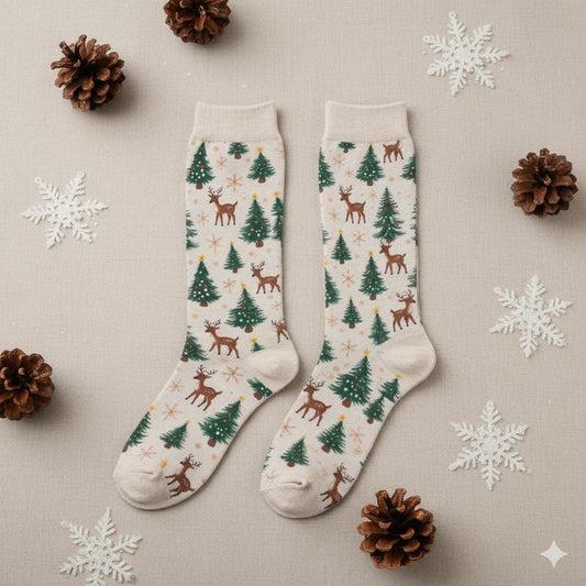 Chaussettes montantes crème Noël | Rennes, sapins et flocons | Respirantes & stretch | Mode inclusive Big Smiles